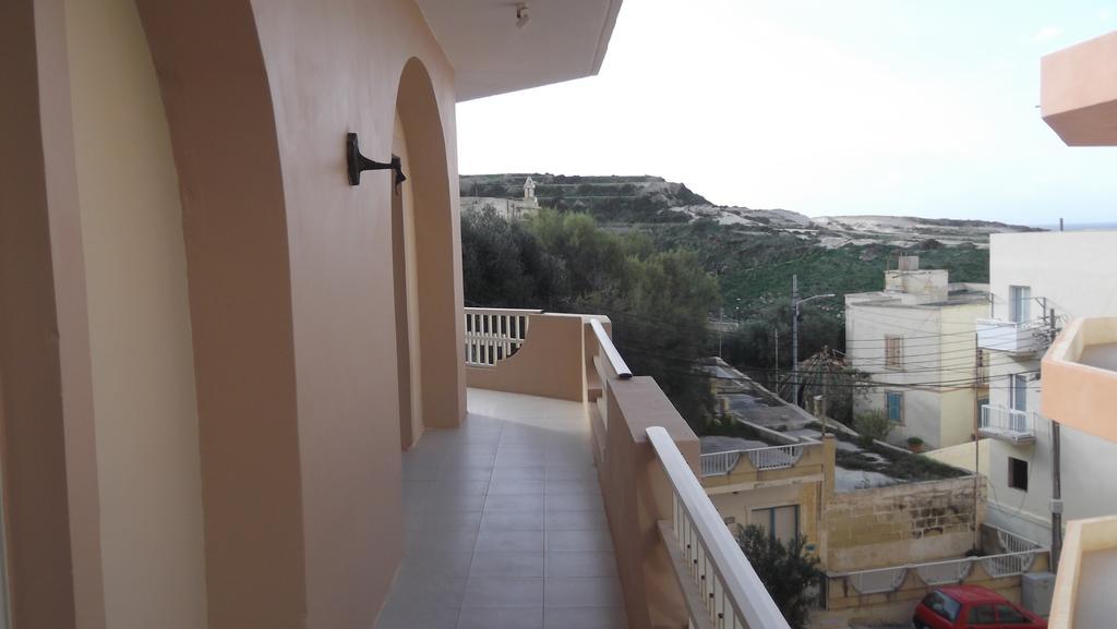 Apartamento Hideaway Flats Xlendi Habitación foto